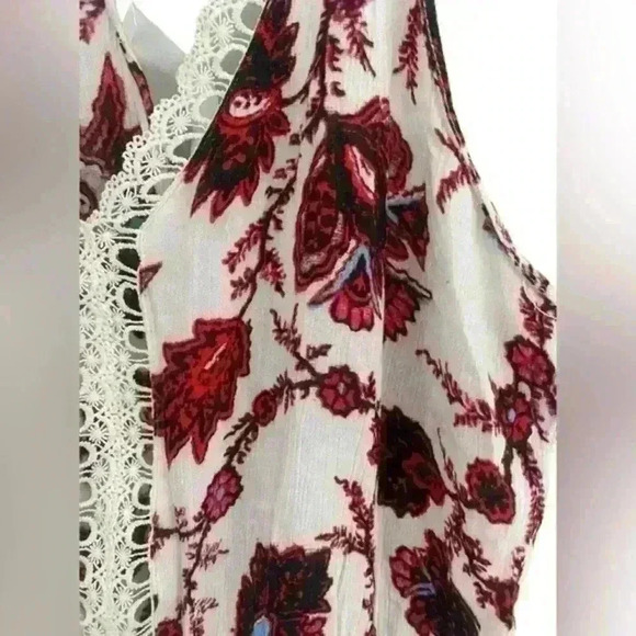 Astr Floral Print Romper - Cream and Red - Picture 4 of 16